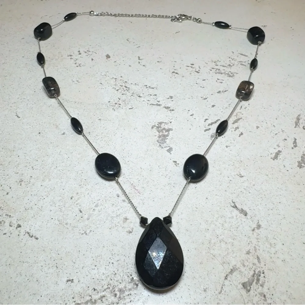 Silver Tone Black Beaded Teardrop Pendant Necklace